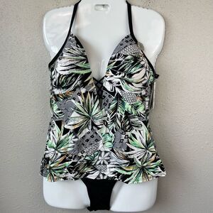NWT Kenneth Cole Reaction Tankini Top and Bottoms Size M